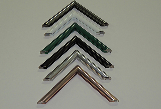 Trabalhos Apeninos - Moldura de aluminio