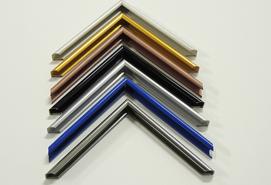 Trabalhos Apeninos - Moldura de aluminio