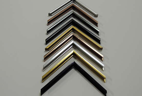 Trabalhos Apeninos - Moldura de aluminio